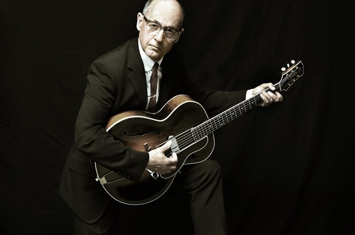 Andy Fairweather Low & The Low Riders