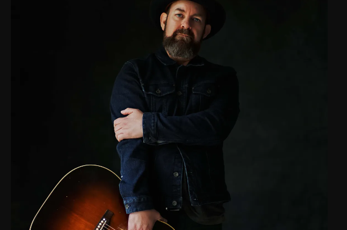 Kristian Bush (USA)