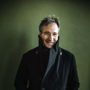 Richard Shindell (USA)